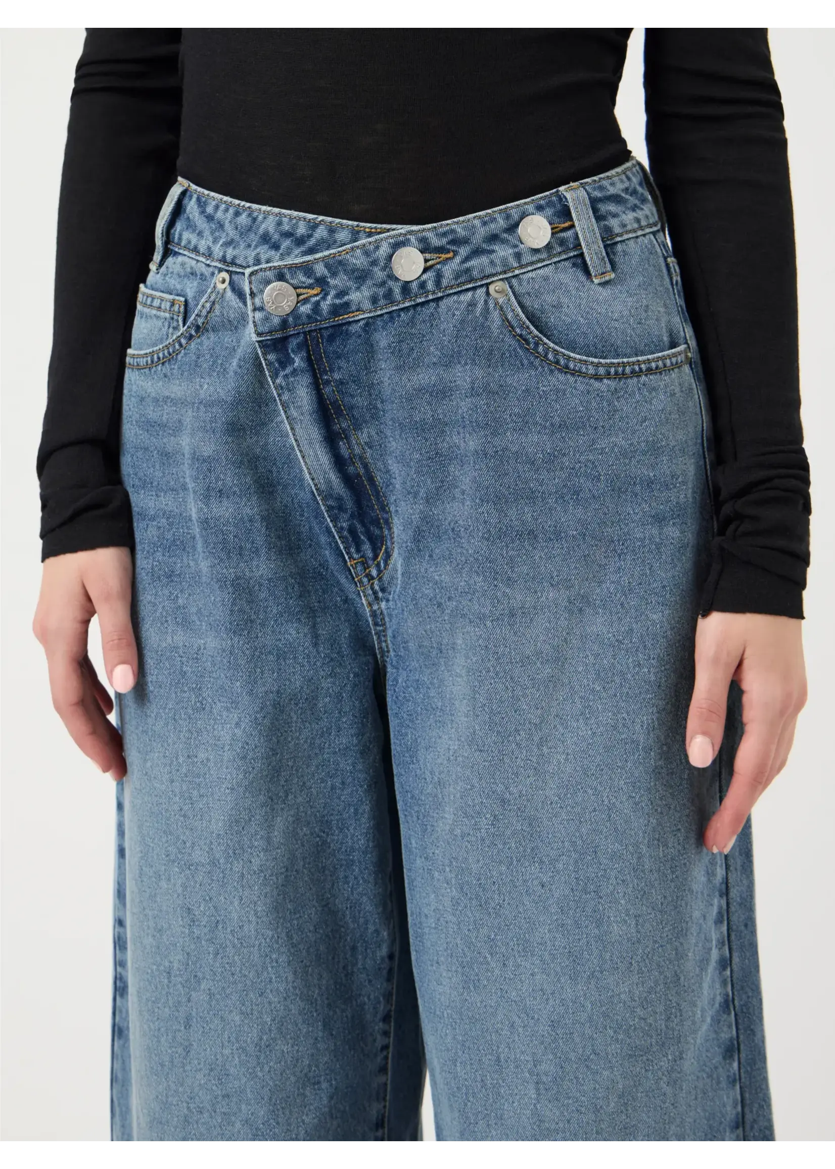 YAS YASUVA HW WIDE JEANS S.