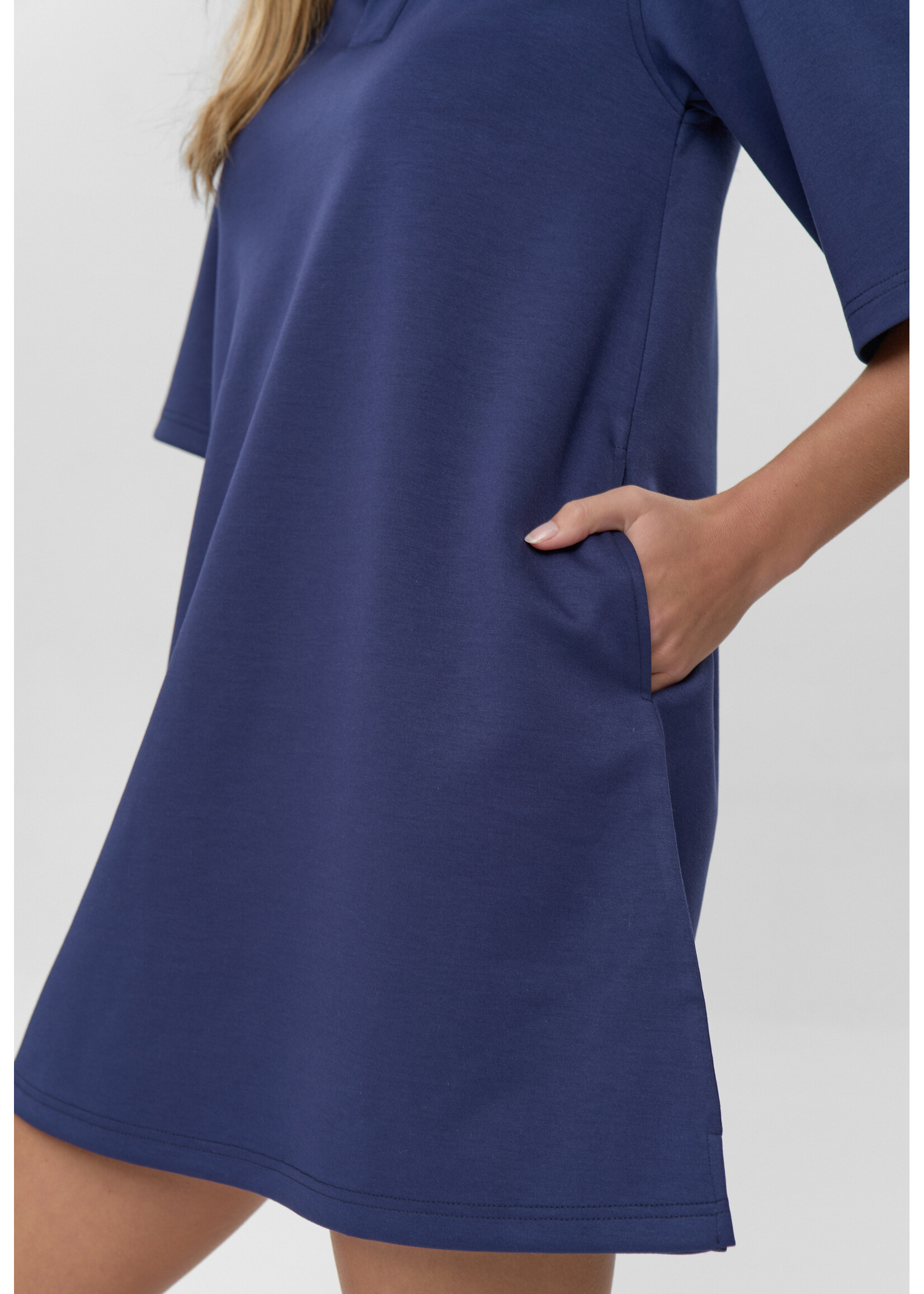 MOVES WHITNEY DRESS - MOVES 4445