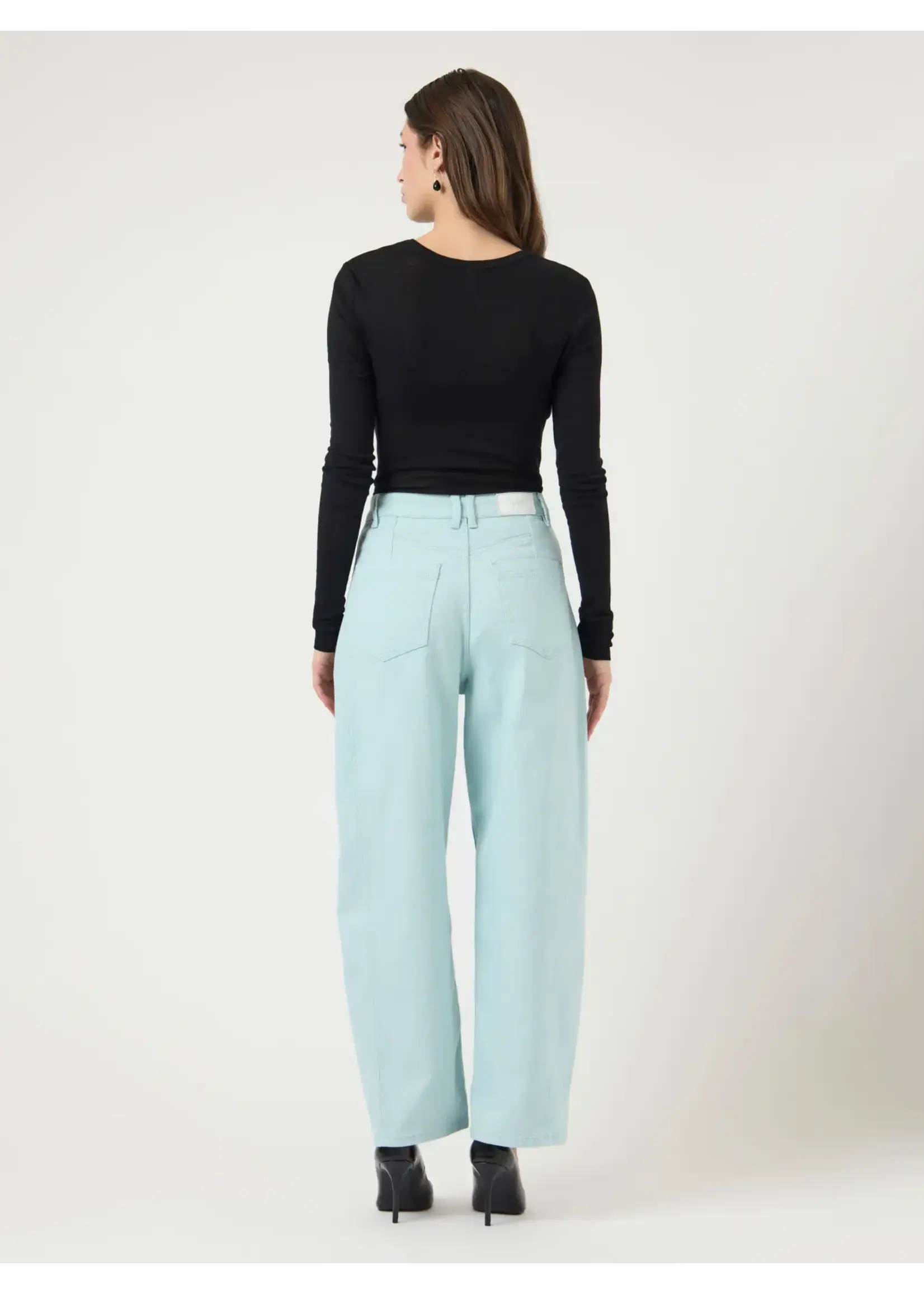 YAS YASLUA HW BARREL ANKLE JEANS-EX