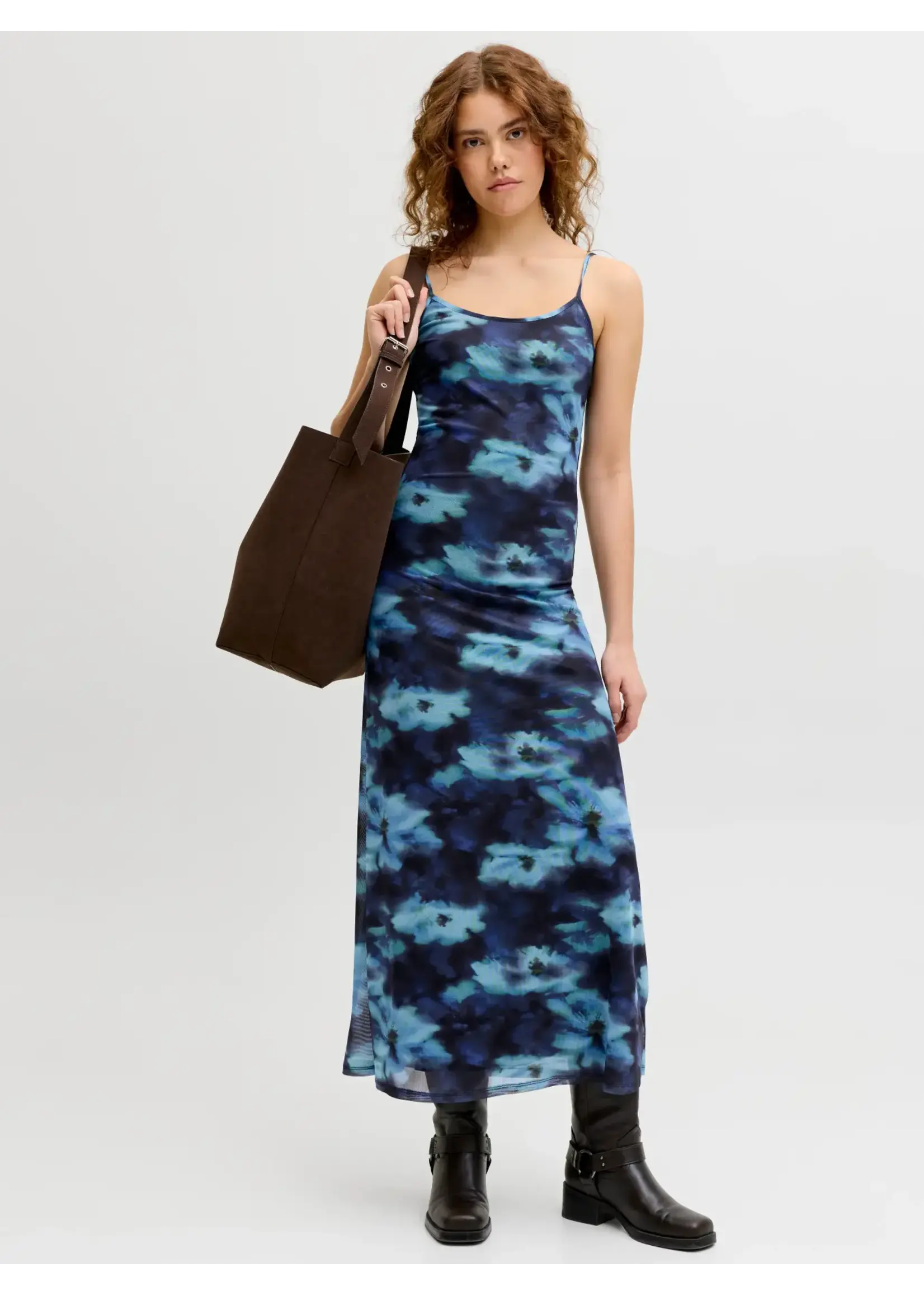 JJXX JXMINNA MESH SINGLET LONG DRESS WVN BLUR FLOWER