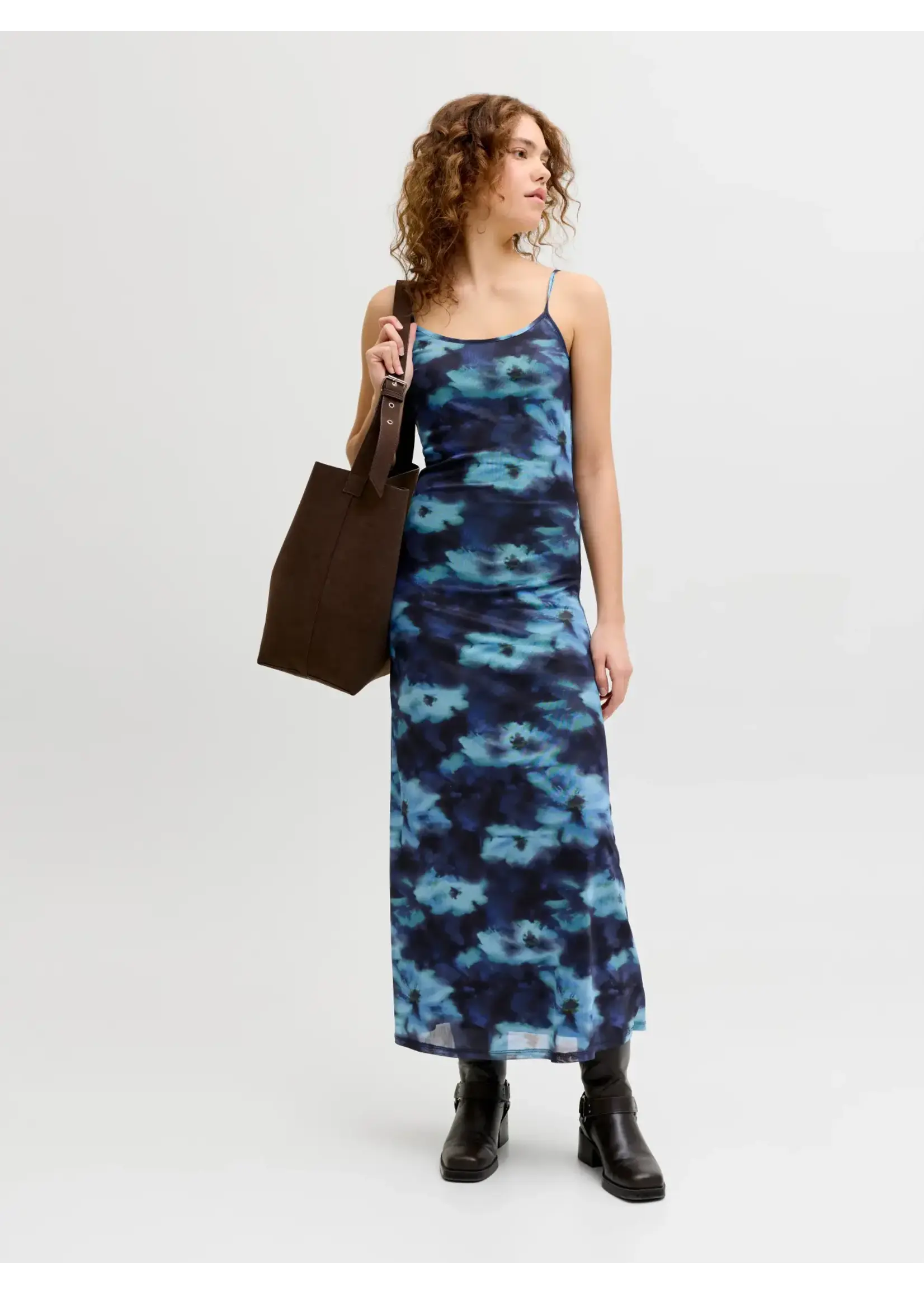 JJXX JXMINNA MESH SINGLET LONG DRESS WVN BLUR FLOWER