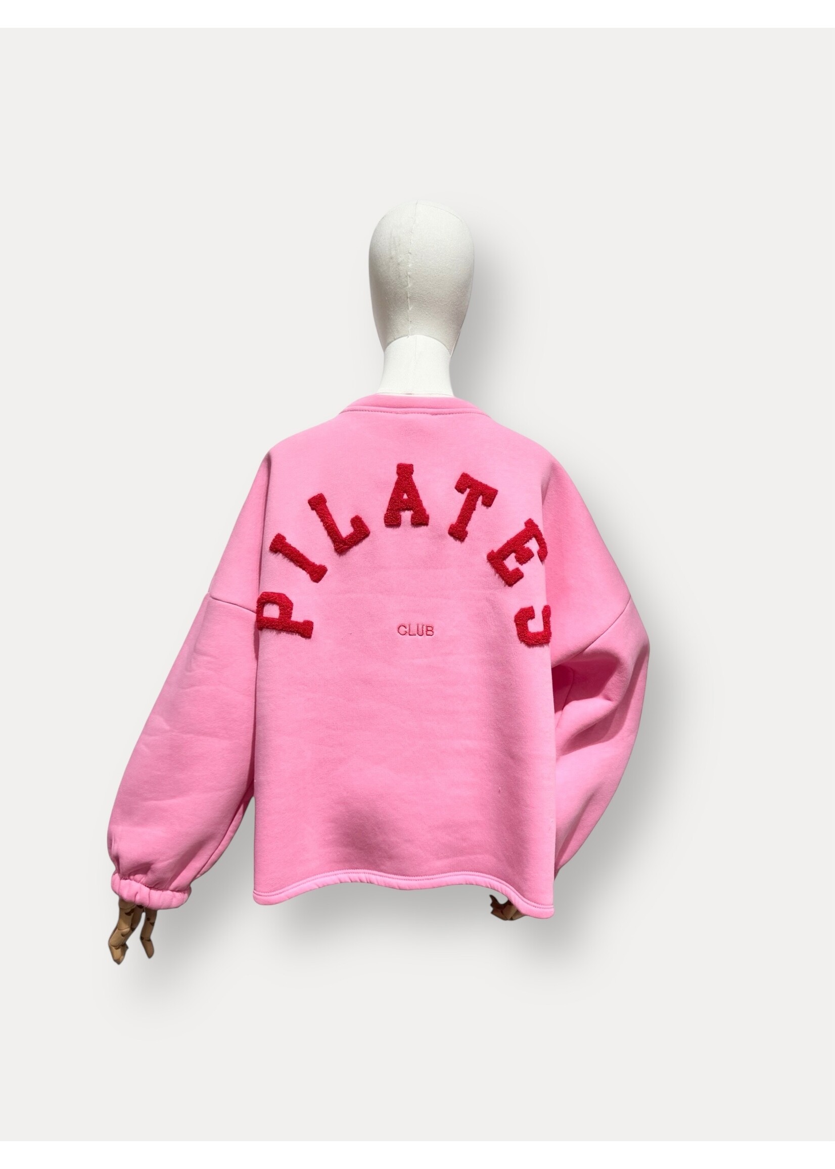 SUPERBUSY PILATES CLUB SWEATER PINK