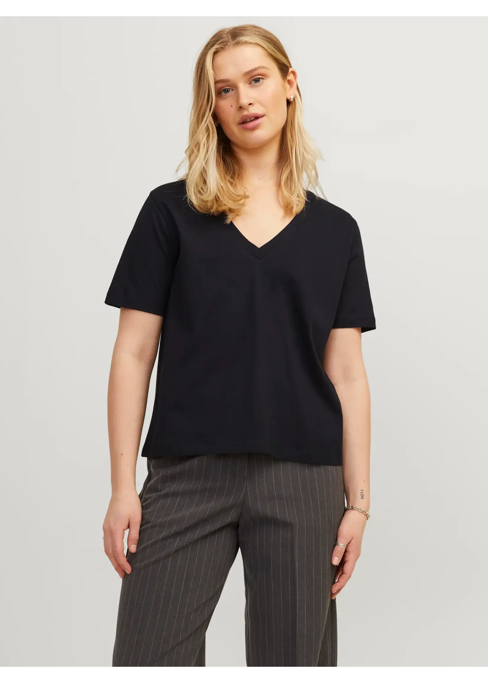 JJXX JXANNIE REG VNECK SS TEE JRS BLACK