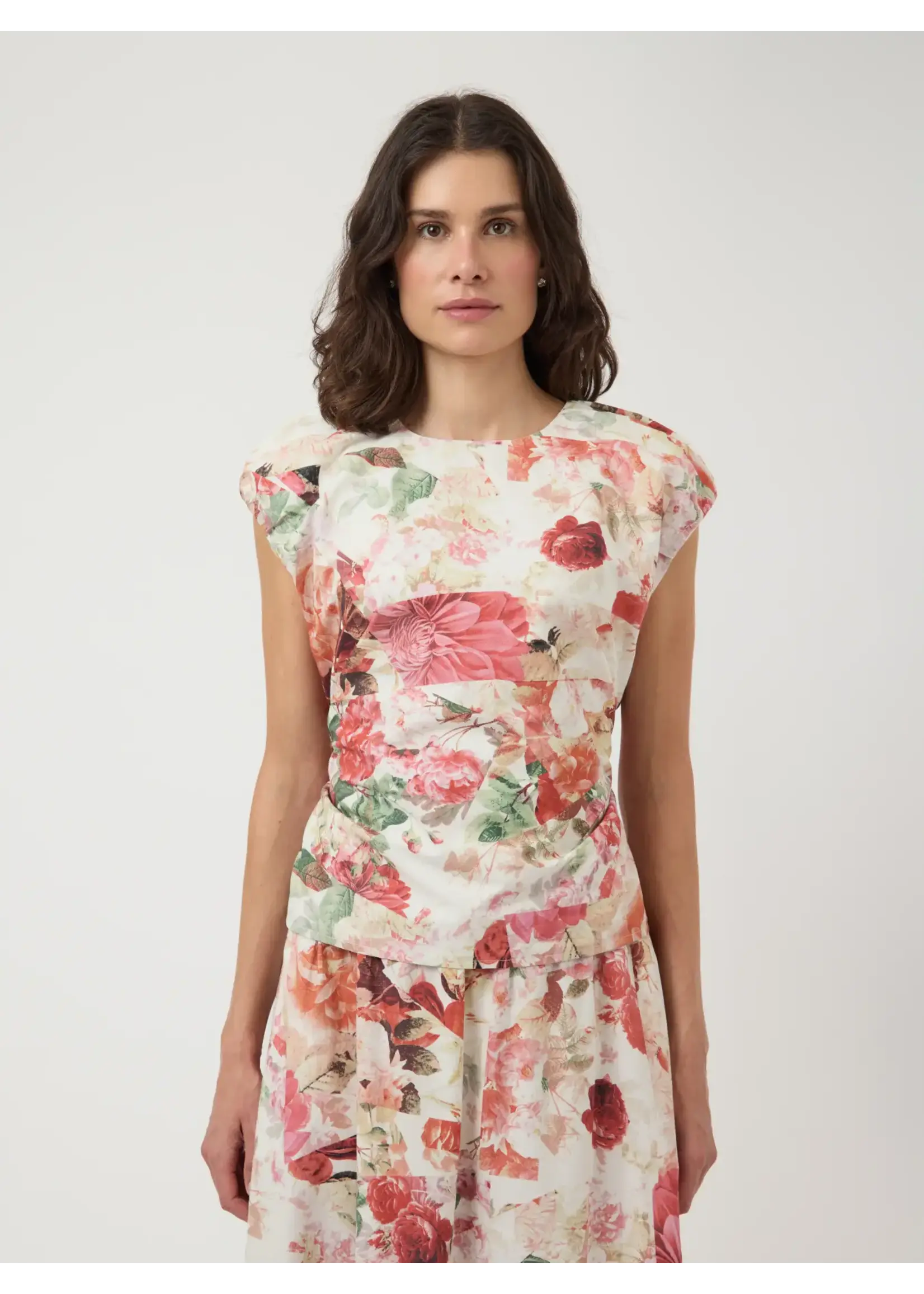 YAS YASROSALLA SL TOP S.