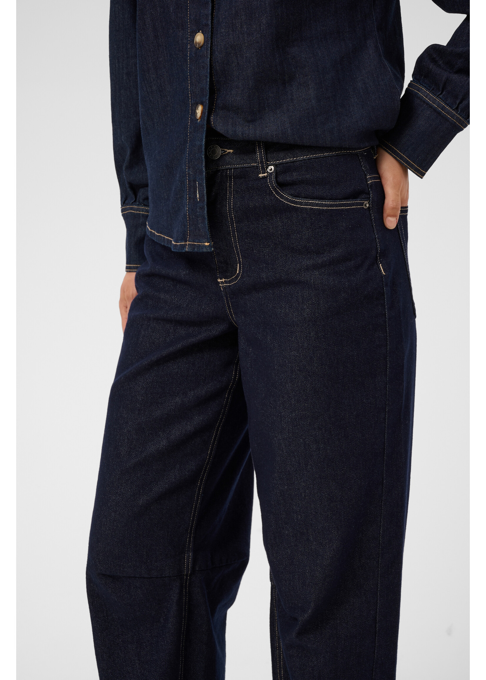 KAFFE KAGHITA BARREL JEANS
