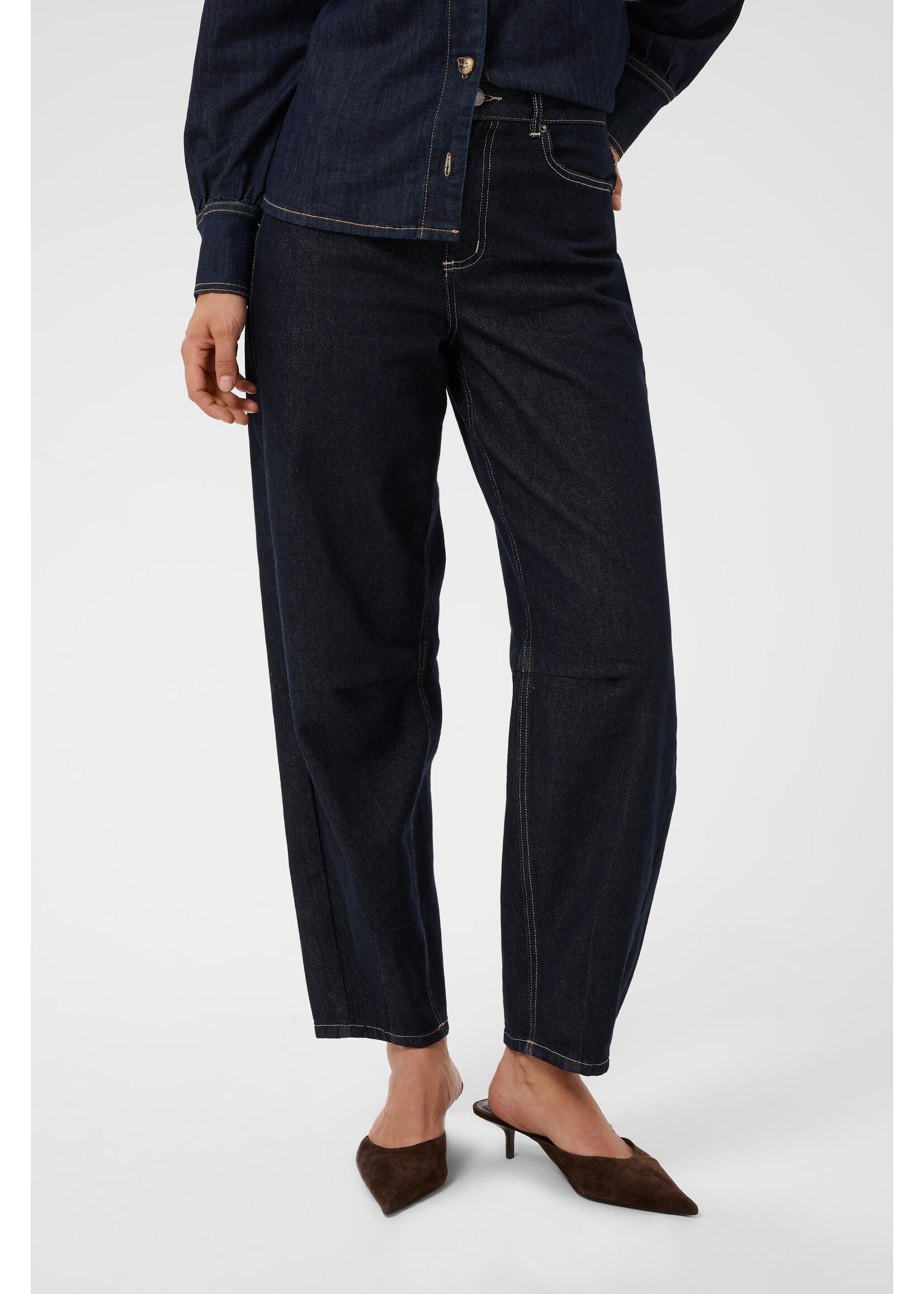 KAFFE KAGHITA BARREL JEANS