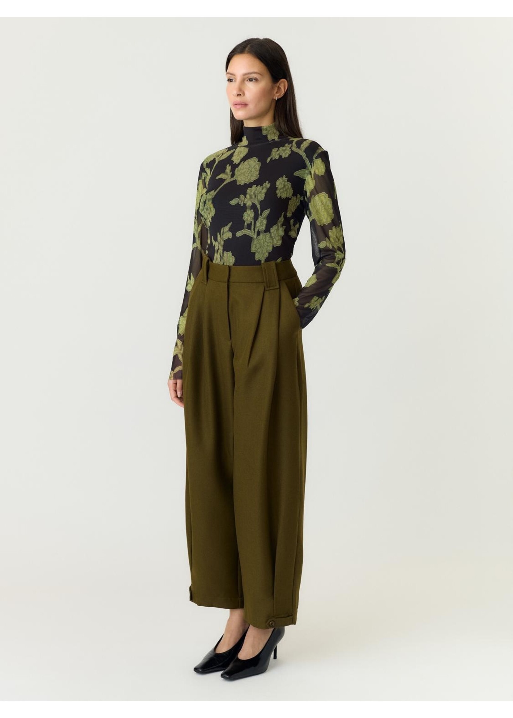 YAS YASSHAMA LS HIGH NECK MESH TOP