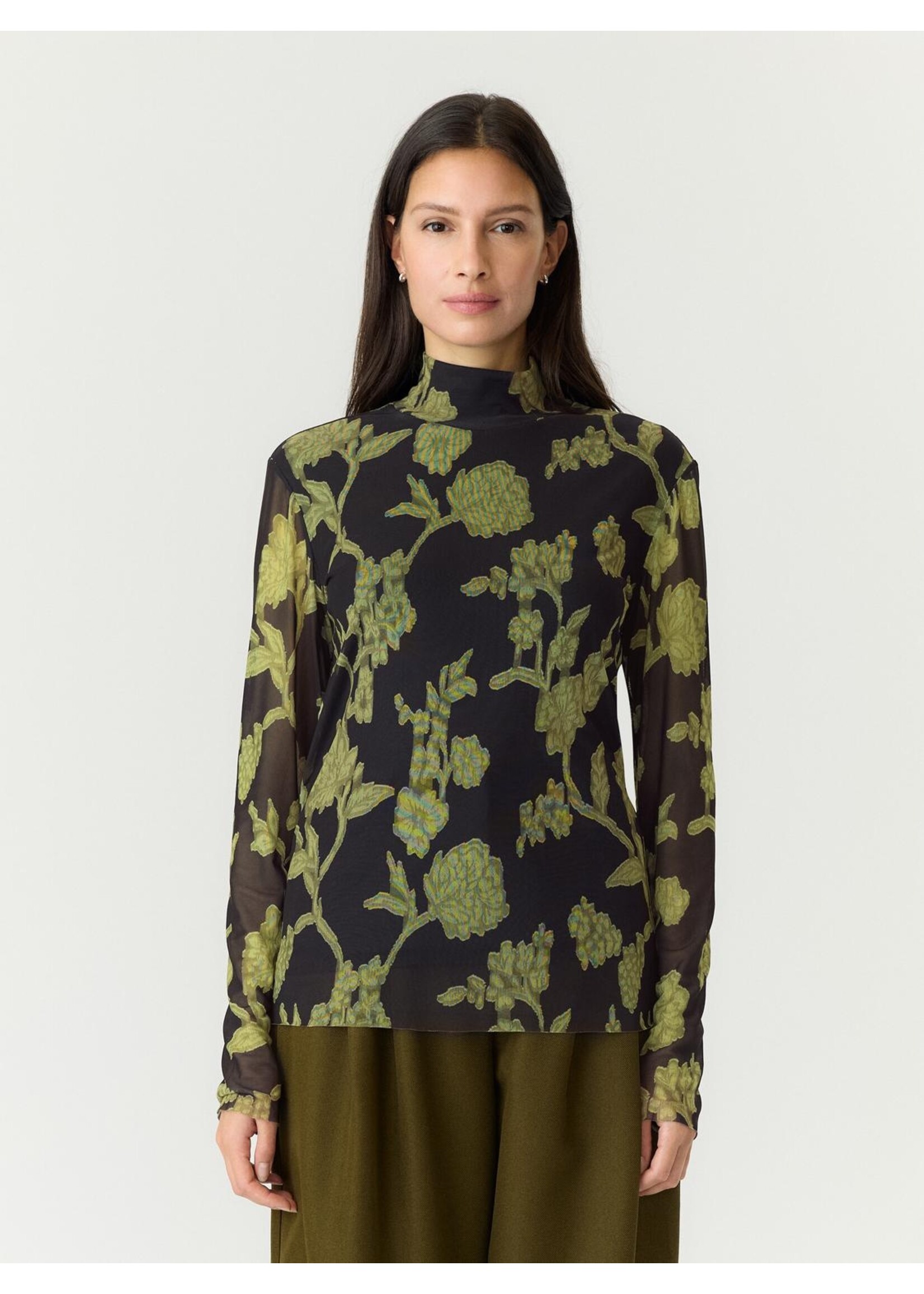 YAS YASSHAMA LS HIGH NECK MESH TOP