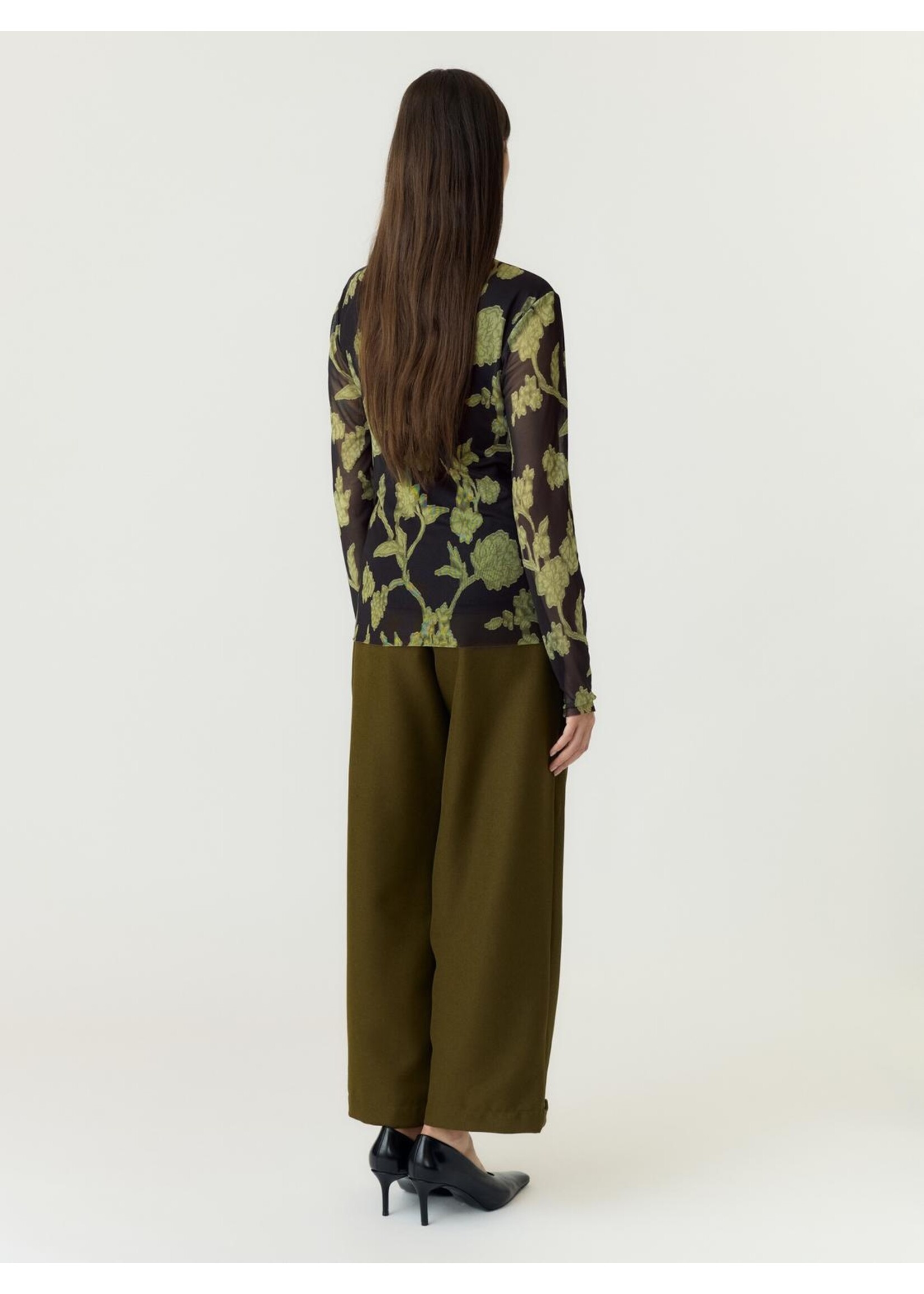 YAS YASSHAMA LS HIGH NECK MESH TOP