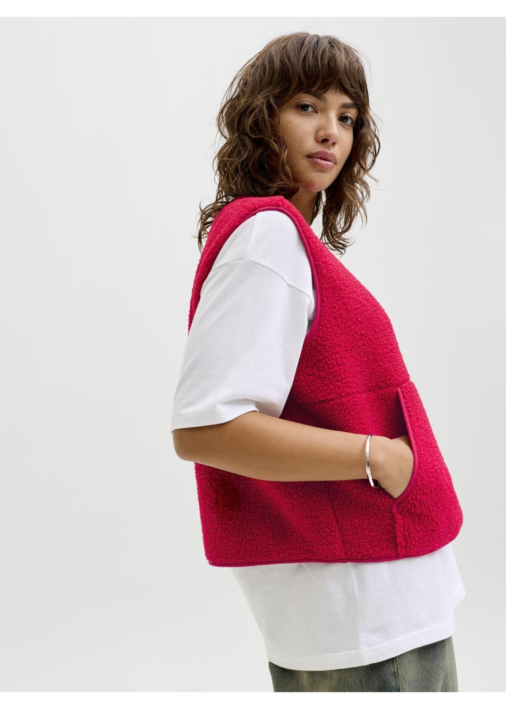 JJXX JXVERA TEDDY VEST OTW NOOS SCARLET SAGE