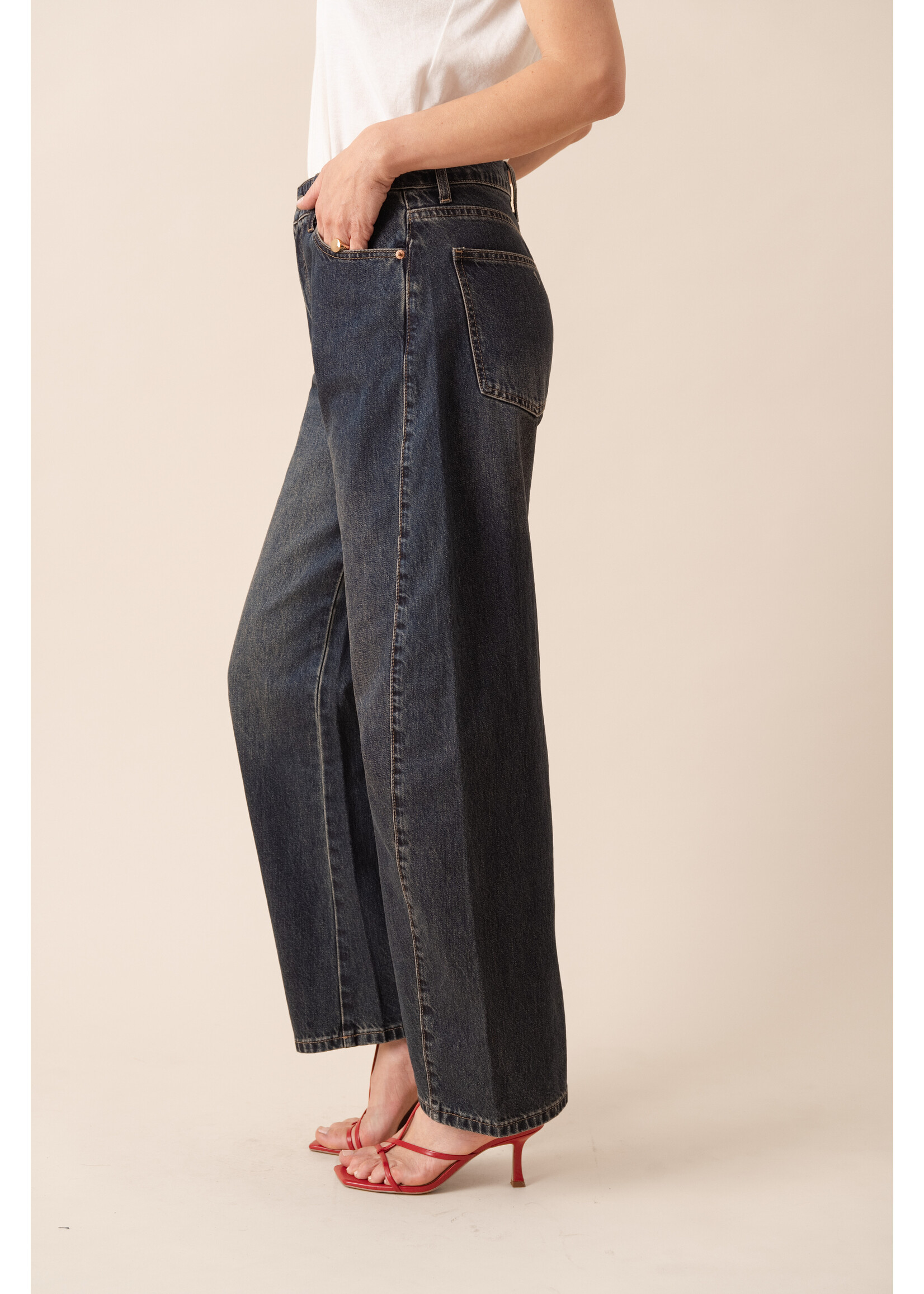 SUPERBUSY JEANS BARREL REGALER PASCALE