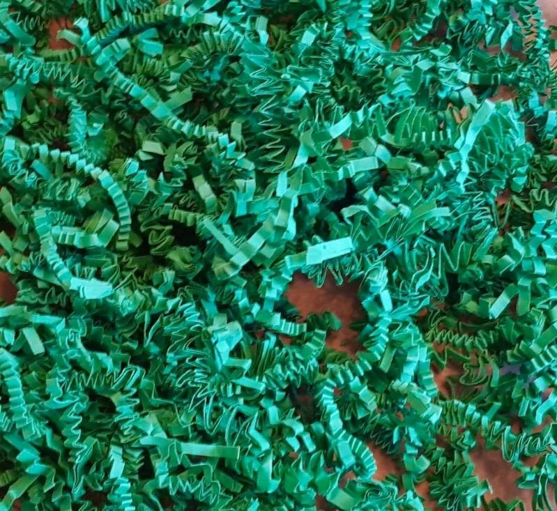 Paper strings dark green