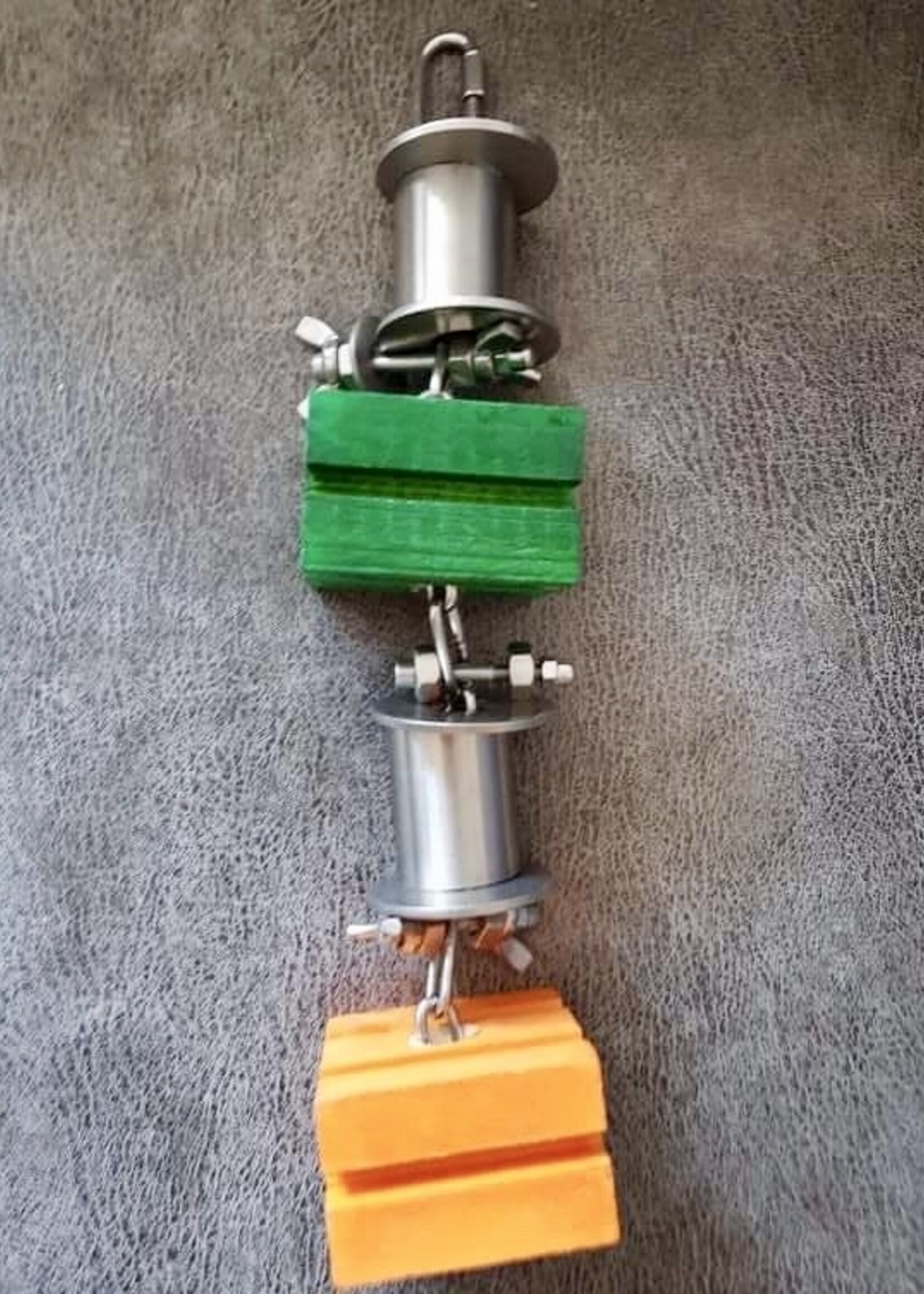 Gaaien-frutsels Ara play large block