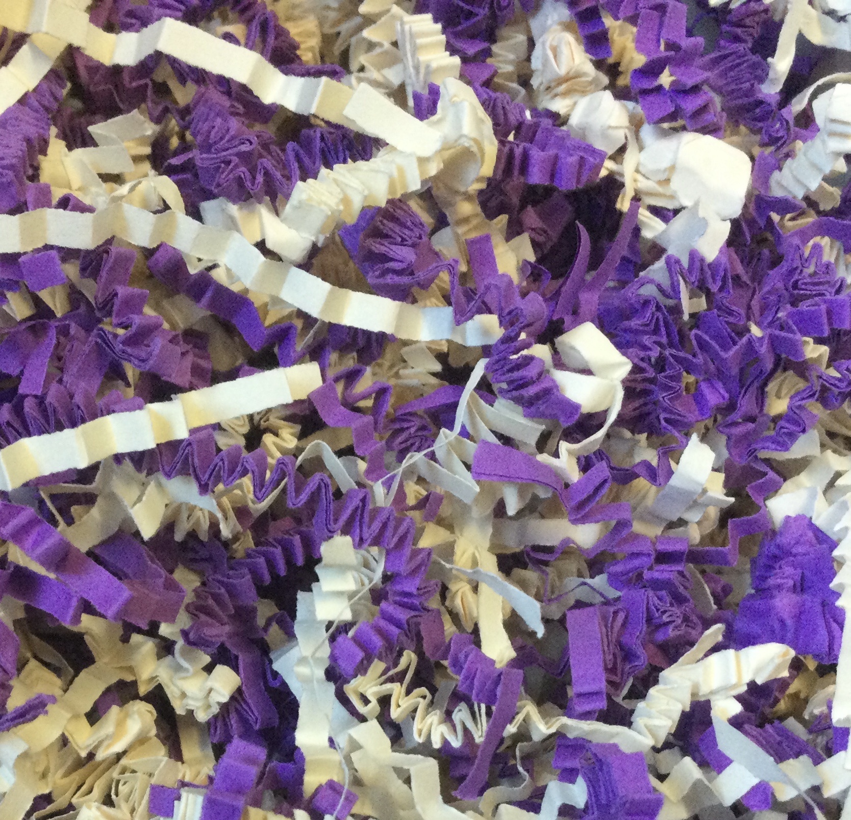 Papieren sliertjes gemengd Ivory purple