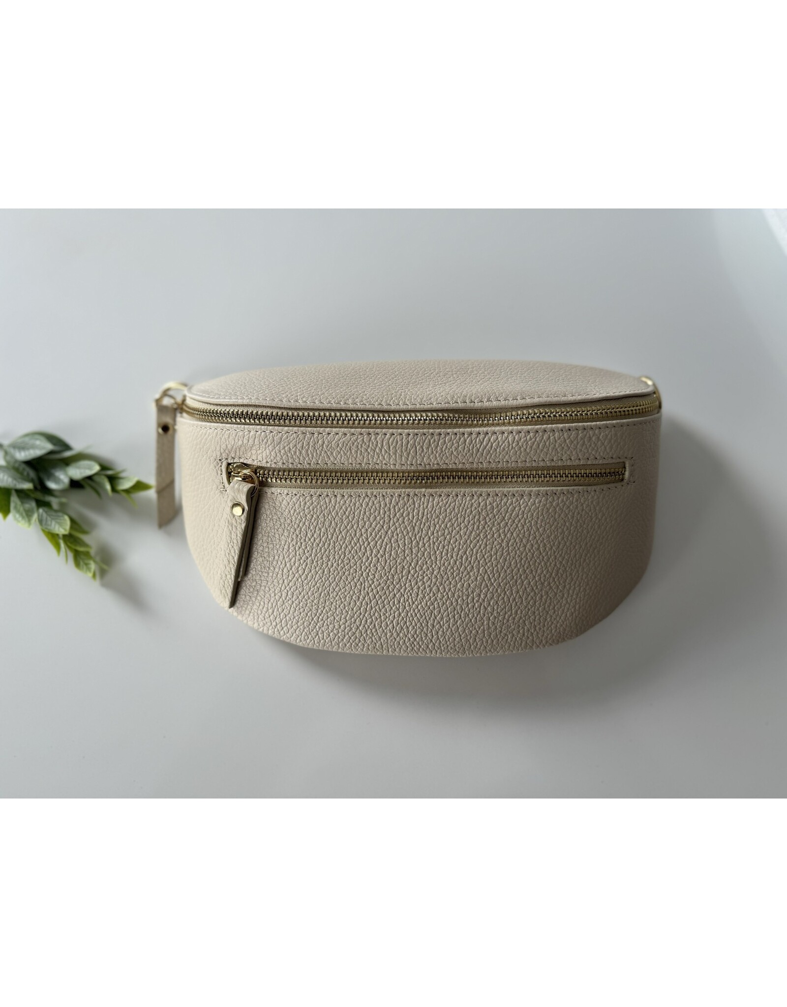 Guiliano bumbag leer met rits creme