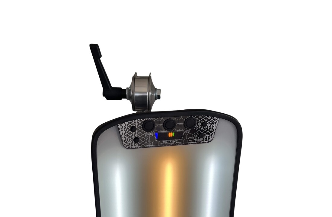 DNE MaksMaster SOWA – Luce LED Professionale per PDR Efficiente