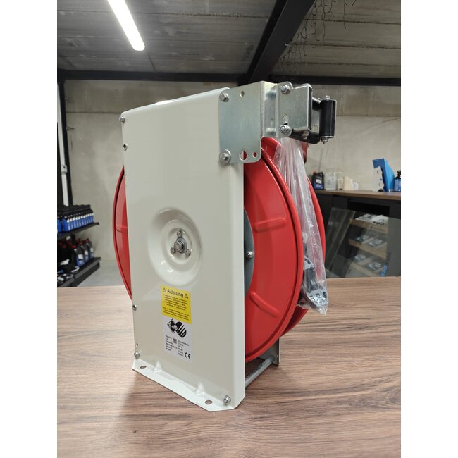 Suttner ST-20 Slangoproller gelakt (Tweedekans)