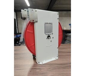 Suttner ST-20 Slangoproller gelakt (Tweedekans)