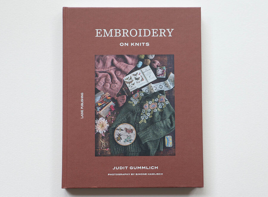 Embroidery on Knits - English Version