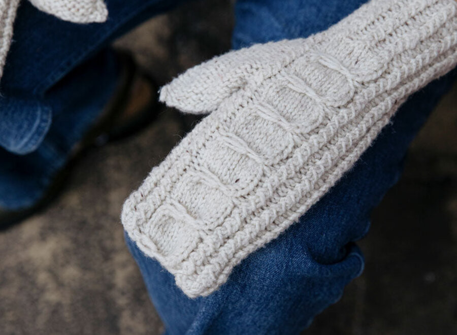 Knit Pop: Designs for the Modern Maker