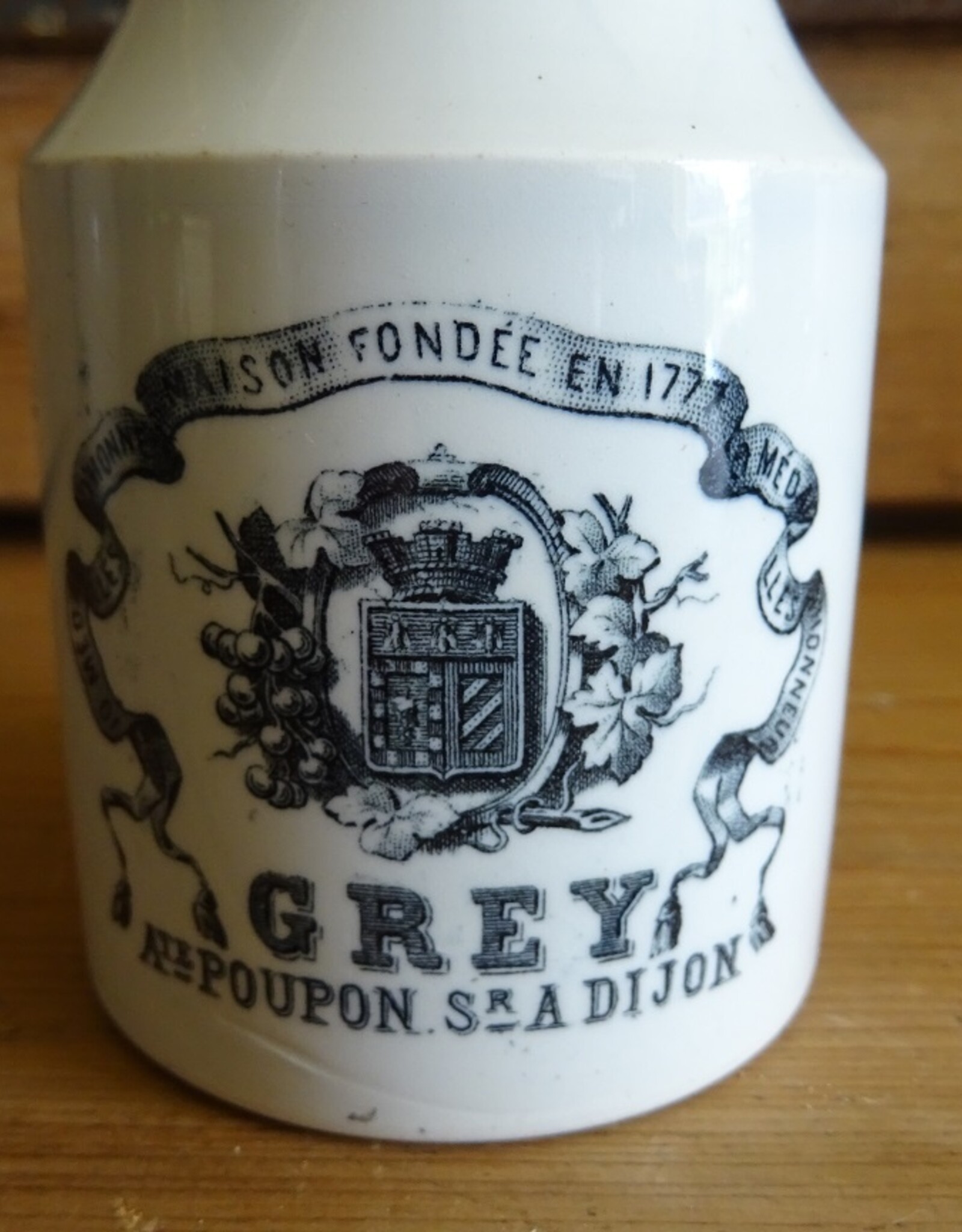 OUDE ANTIEKE POT GREY POUPON