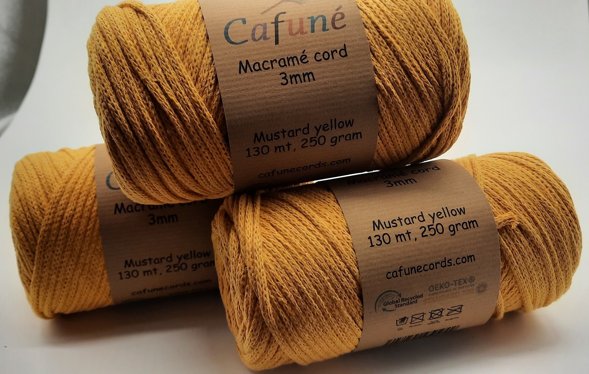 3mm Macrame koord Mosterdgeel/Oker- gevlochten - gerecycled katoen