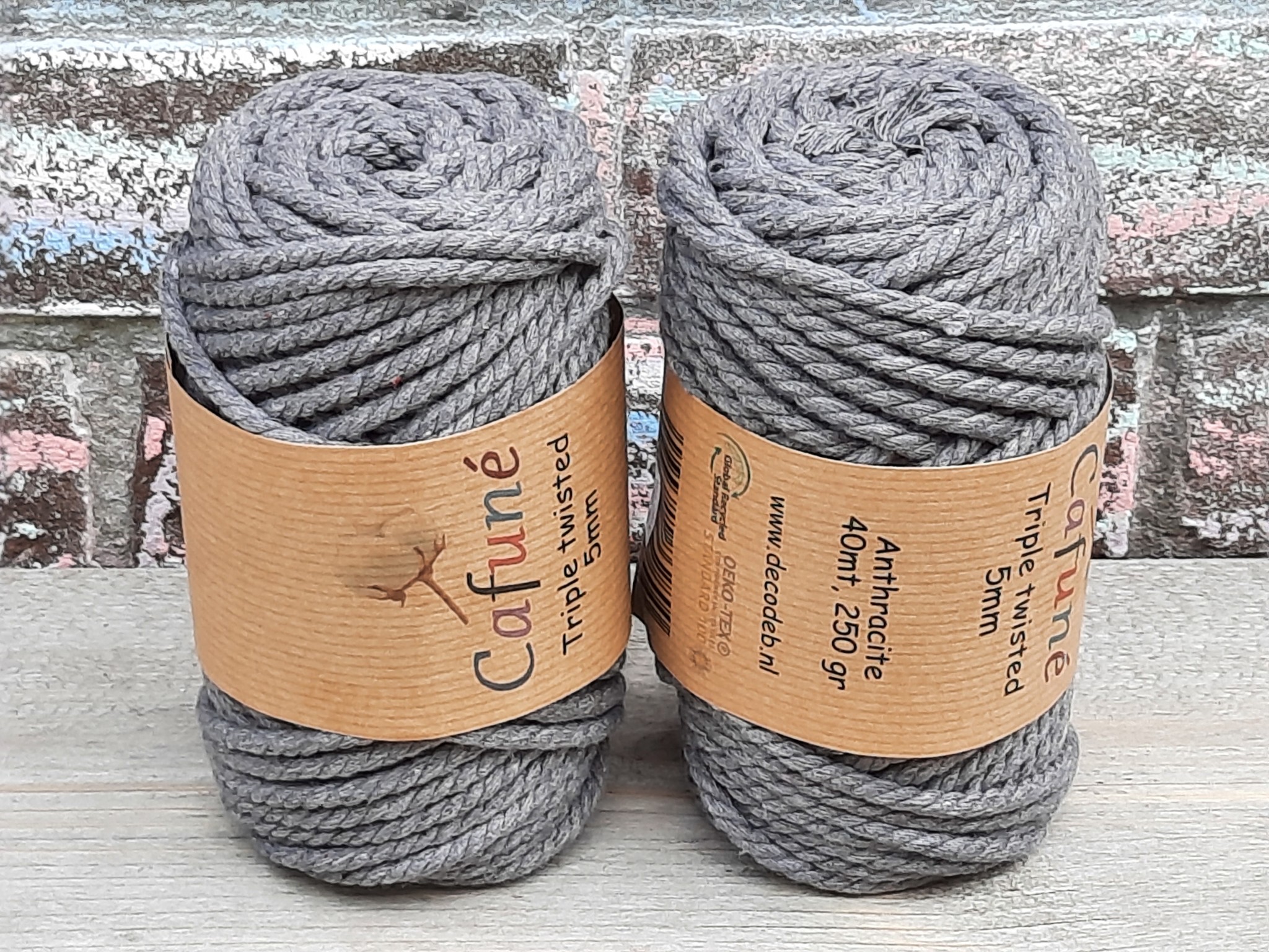Licht Antraciet Triple twisted 5mm