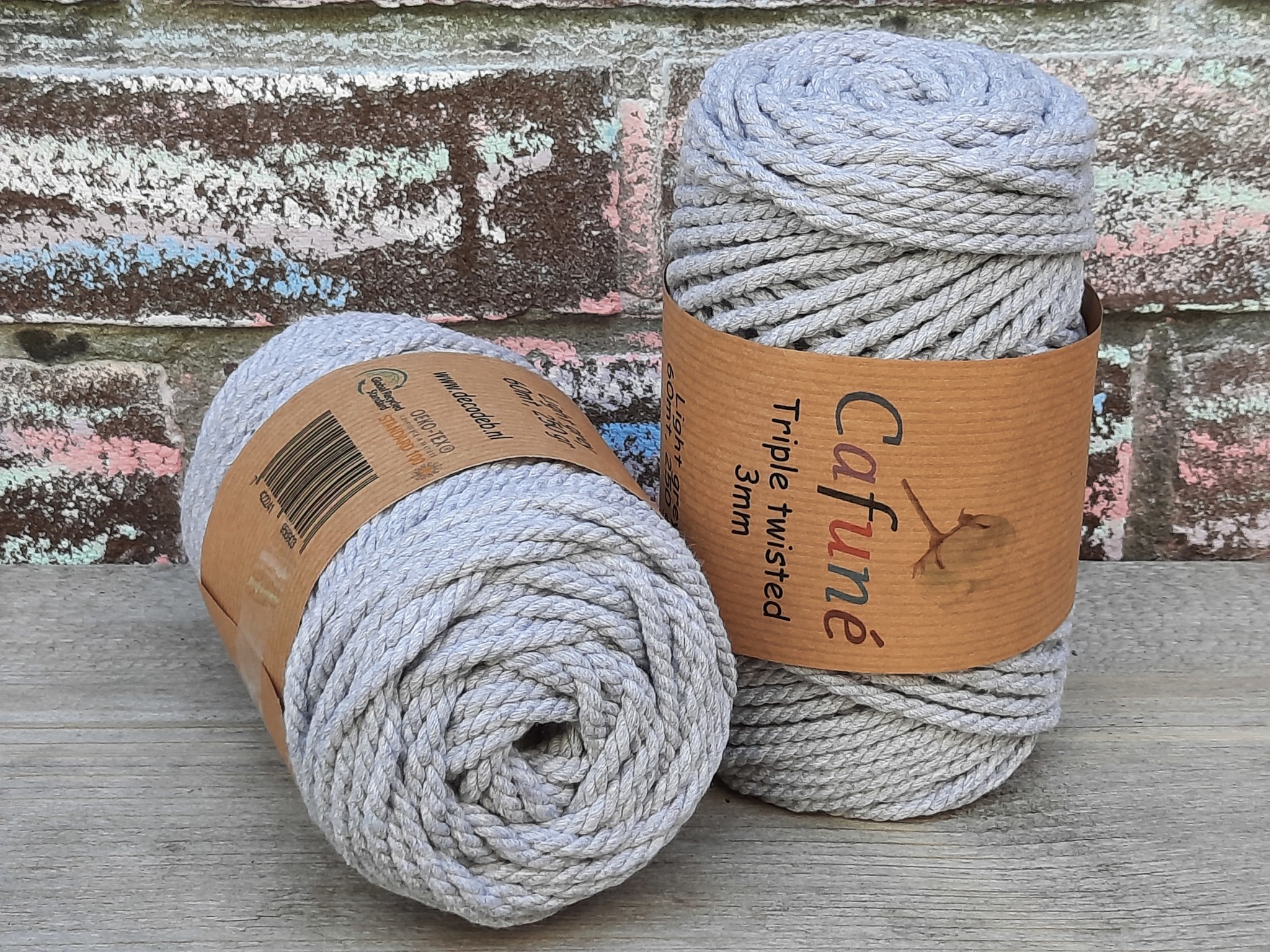 3mm Macrame touw Lichtgrijs, Triple twisted uitkambaar