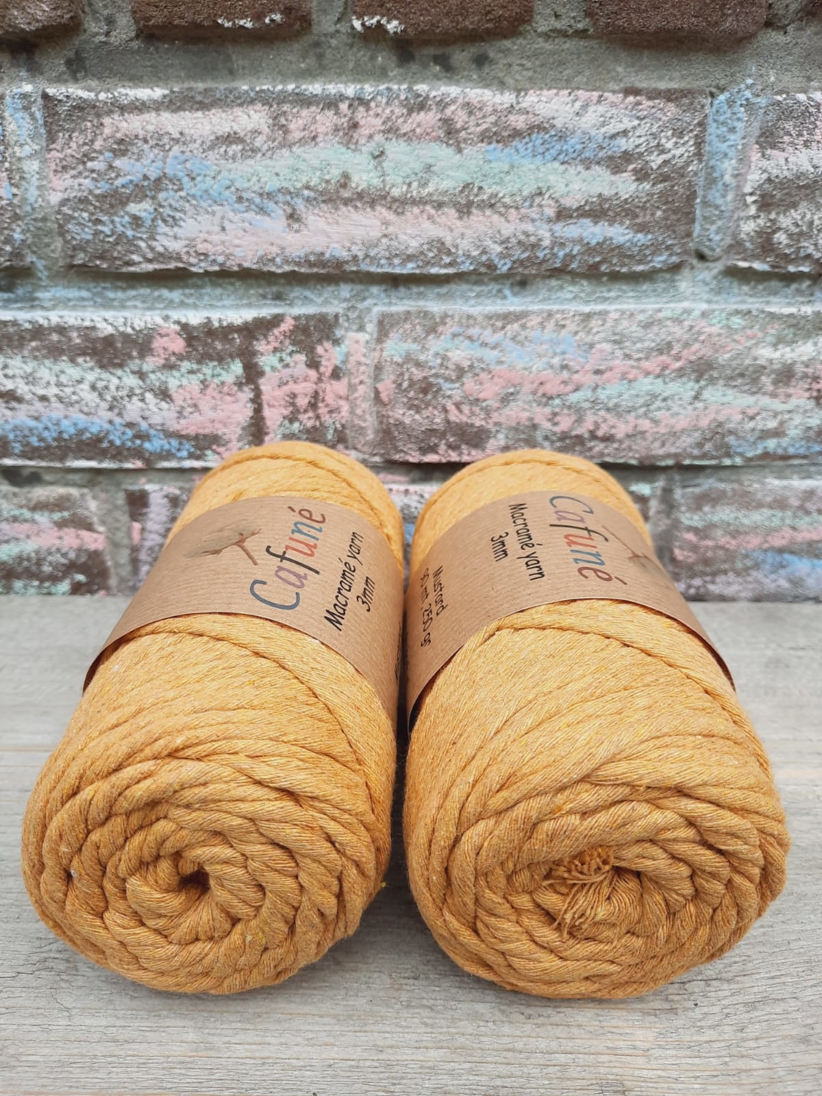 Macrame garen 3mm Mosterd/Oker enkel gedraaid uitkambaar gerecycled katoen