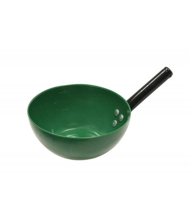 S80 ROUND PLASTIC FEED SCOOP