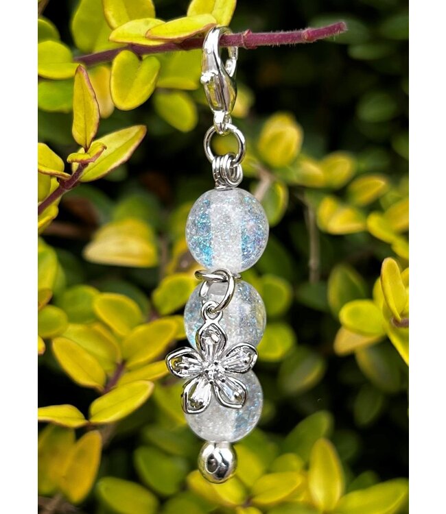 SILVER FLOWER BRIDLE CHARM