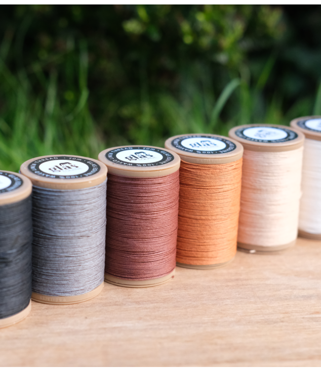 GLAS EQUINE WAXED THREAD