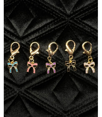 BOW BRIDLE CHARM