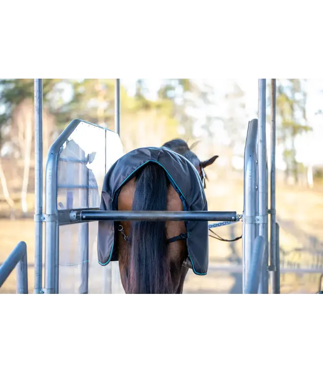 ALOGA WALKER BLANKET - Black & Silver