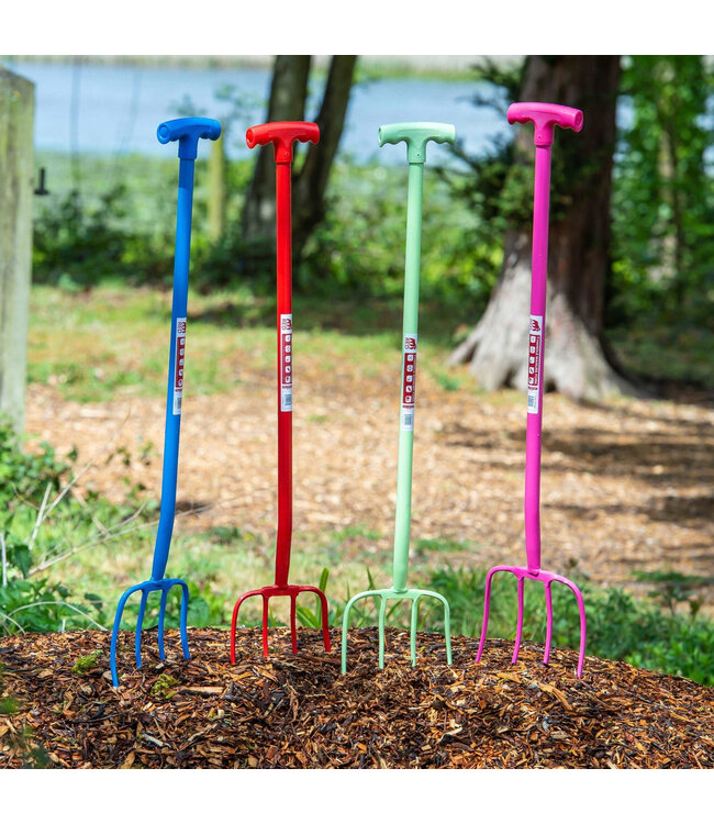 RED GORILLA 4 PRONG MANURE FORK