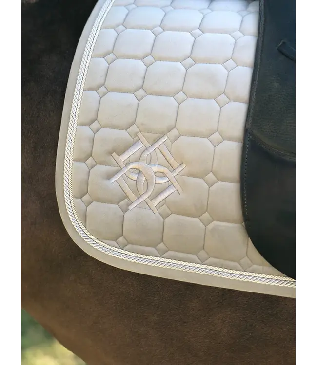 DAPPLE GP SADDLE PAD - Velvet Irish Cream