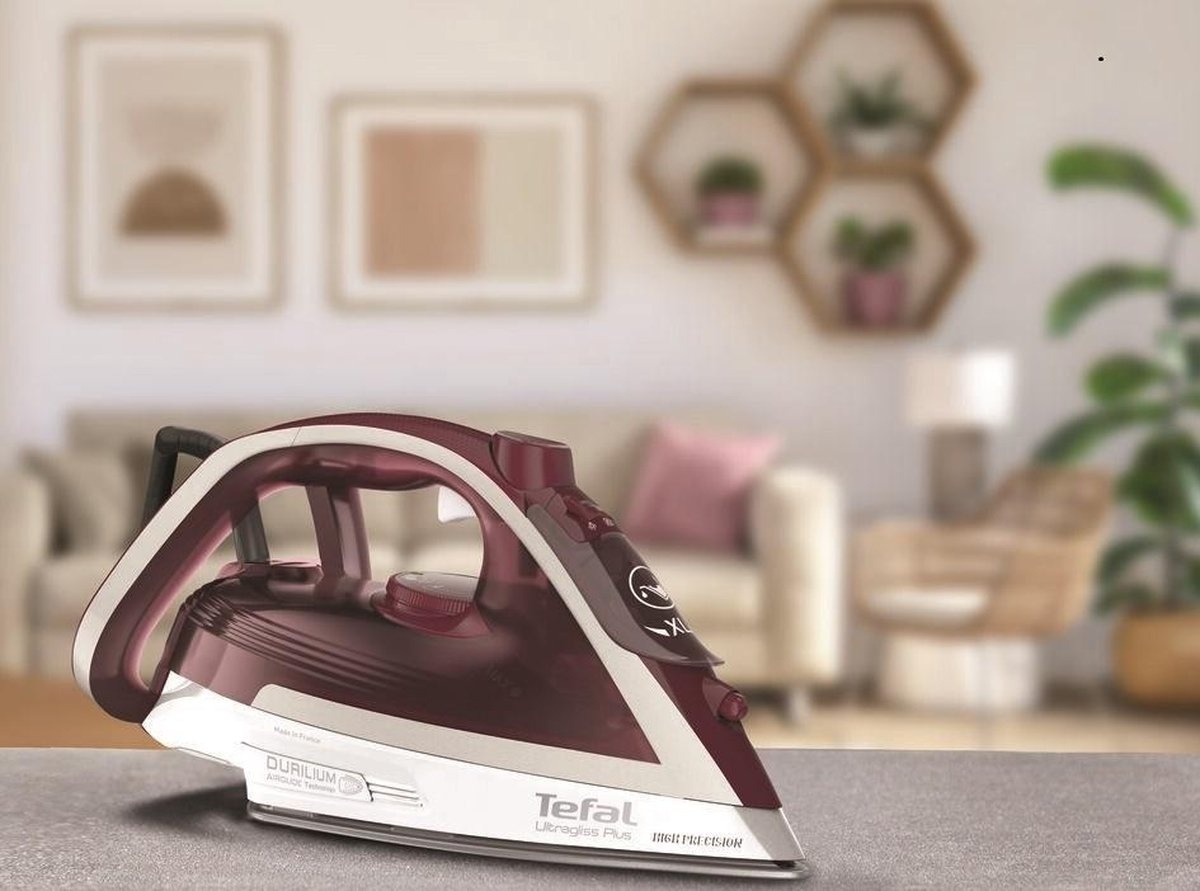 Tefal Ultragliss Plus FV6810 - Stoomstrijkijzer