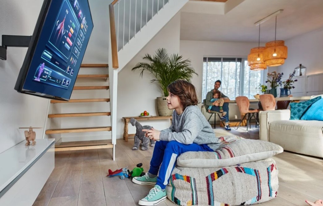 Vogel's TVM 3245 Muurbeugel (19-43 inch) - TV muurbeugel