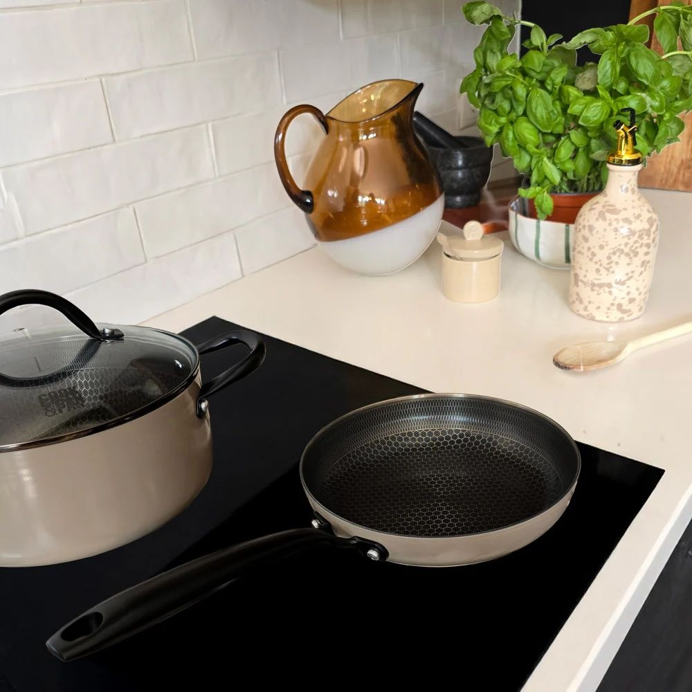 Cook & Pan Taupe of Mind Honey Kookpan met deksel 22 cm