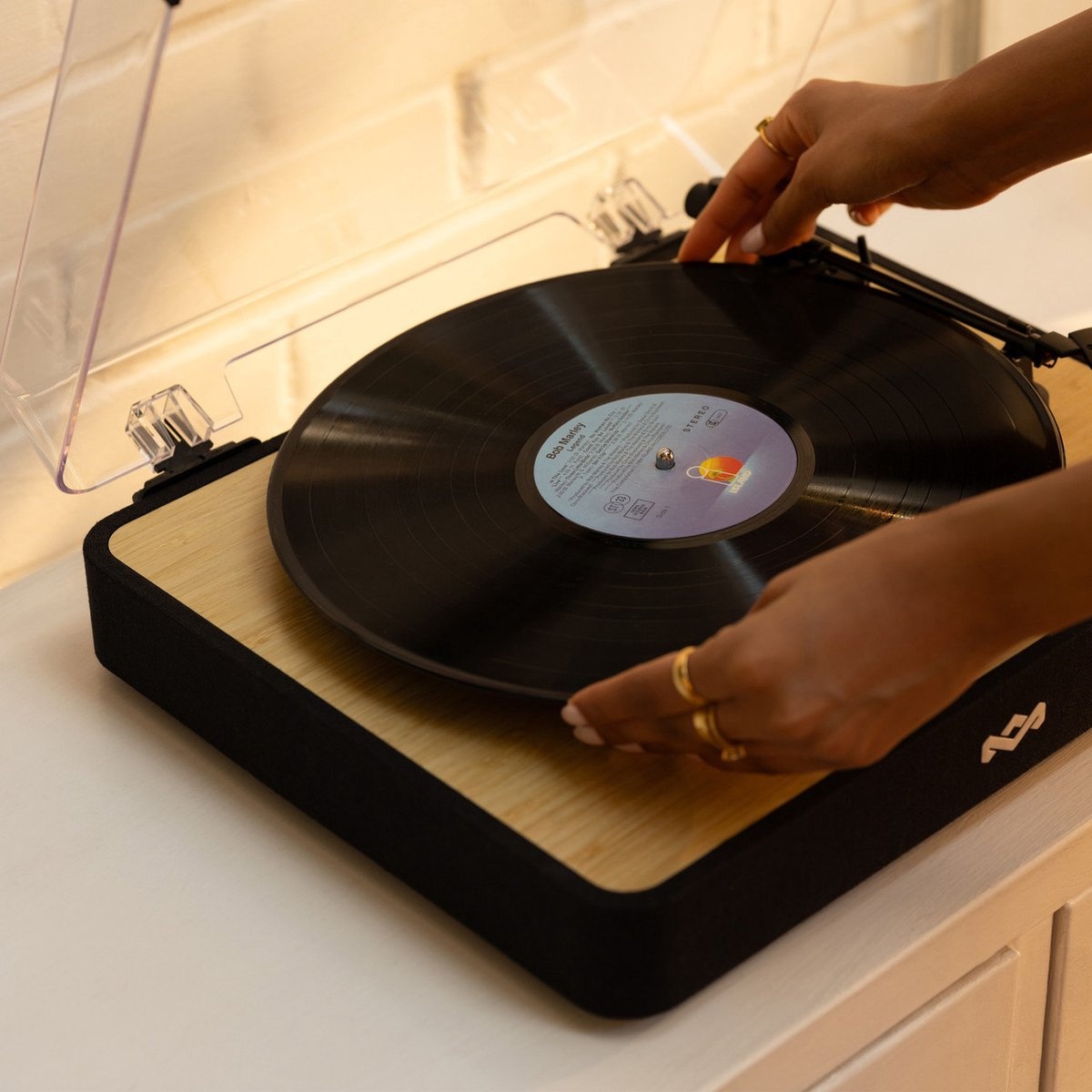 House of Marley Revolution Signature Black - Platenspeler