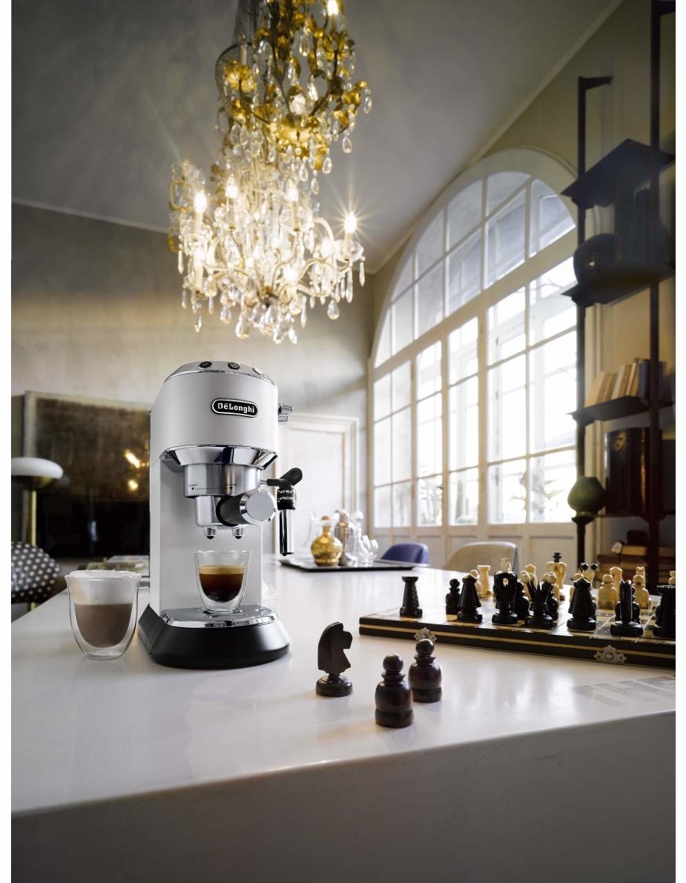 De'Longhi Dedica Style EC685.W Pistonmachine
