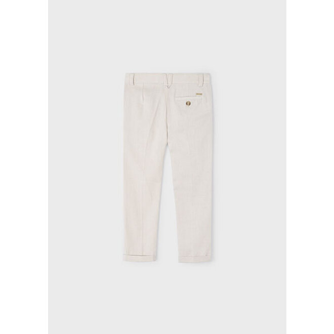 Linen suiting pants           93 Raffia