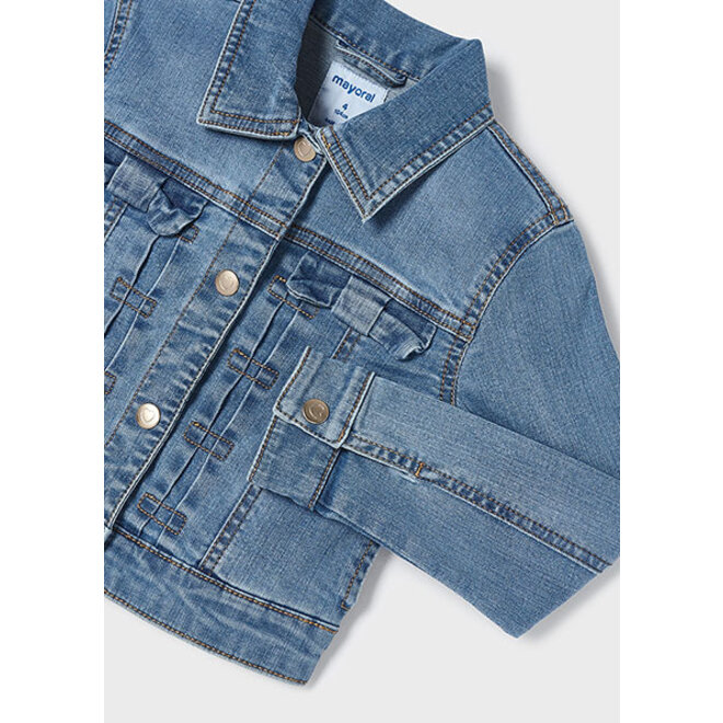 Denim jacket                  26 Medium