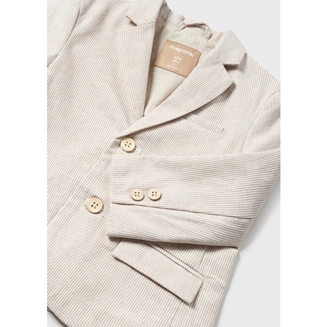 Linen jacket                  50 Coconut st