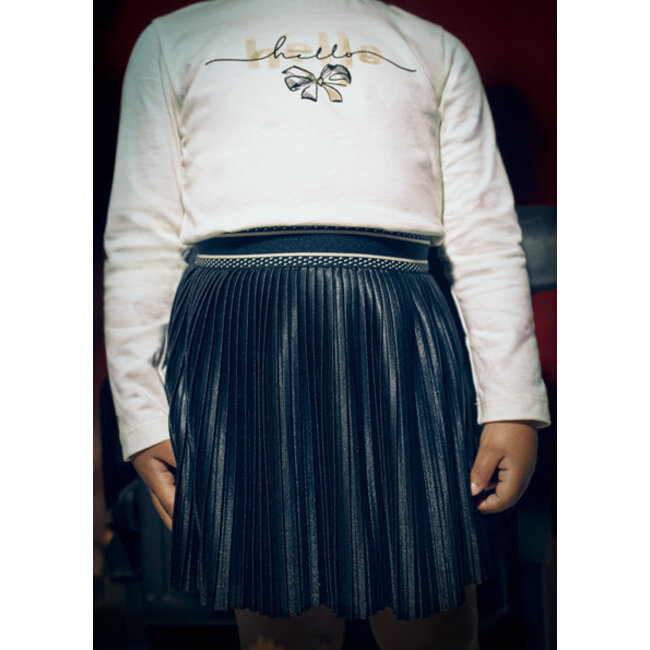 Pleated skirt                 37 Black