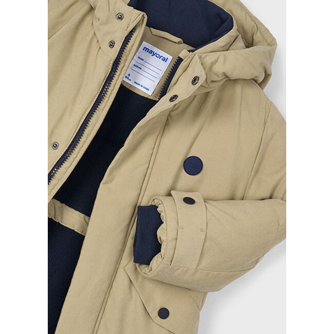 Parka coat                    89 Wheat