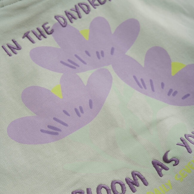 Sweater Backprint Green 8406 Cool Mint