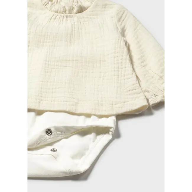 Bodysuit shirt                62 Pottery