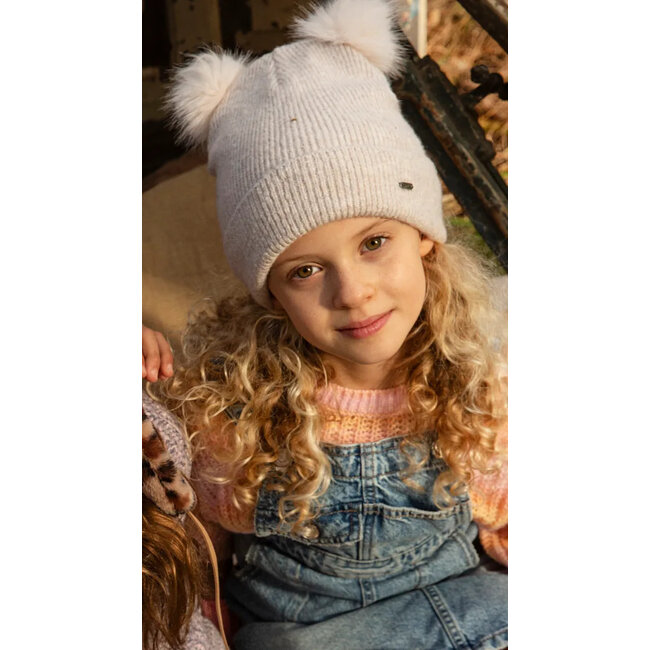 Ursama Beanie 10 cream