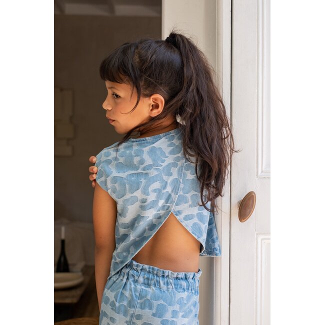 Clara Flo girls chambrey knotted top with CF closure 186 Denim AOP
